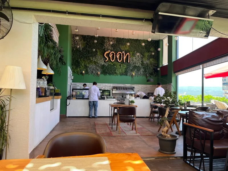 Soon Cafe Kitchen 4