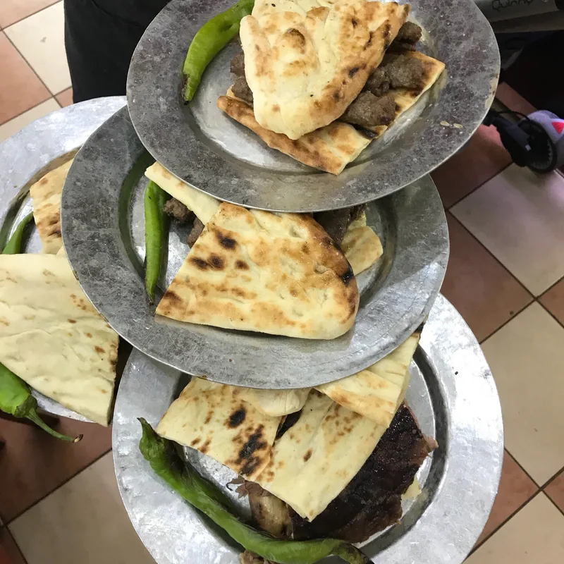 Ferah Kebap Salonu 3