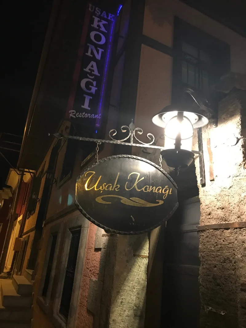 Uşak Konağı 3