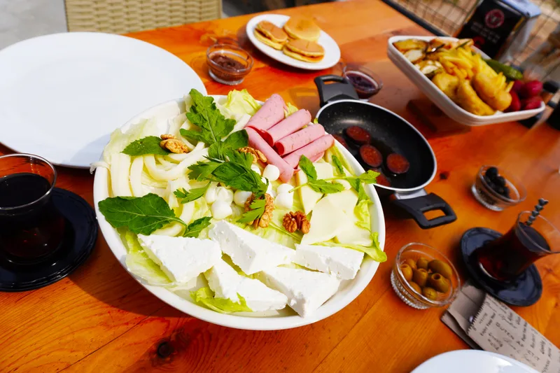 Güven Defas Restaurant & Kasap 3