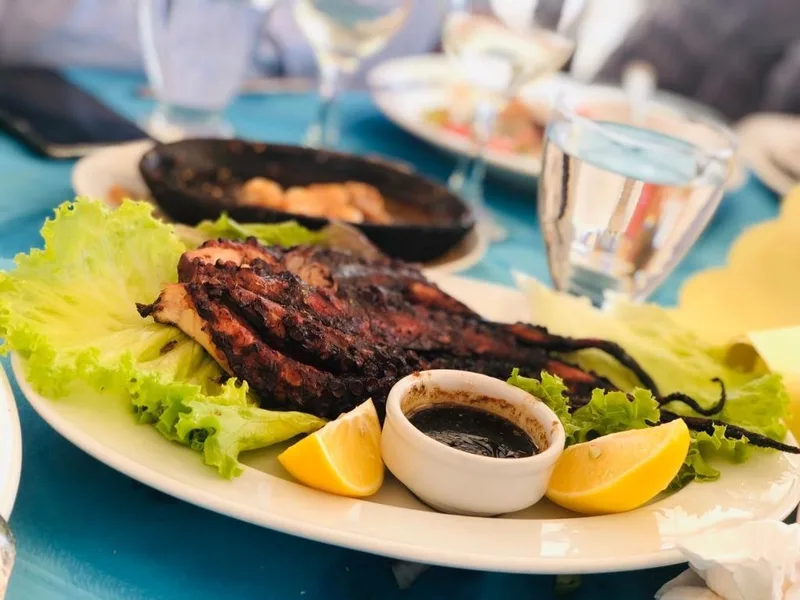 Ilhan Restaurant 2