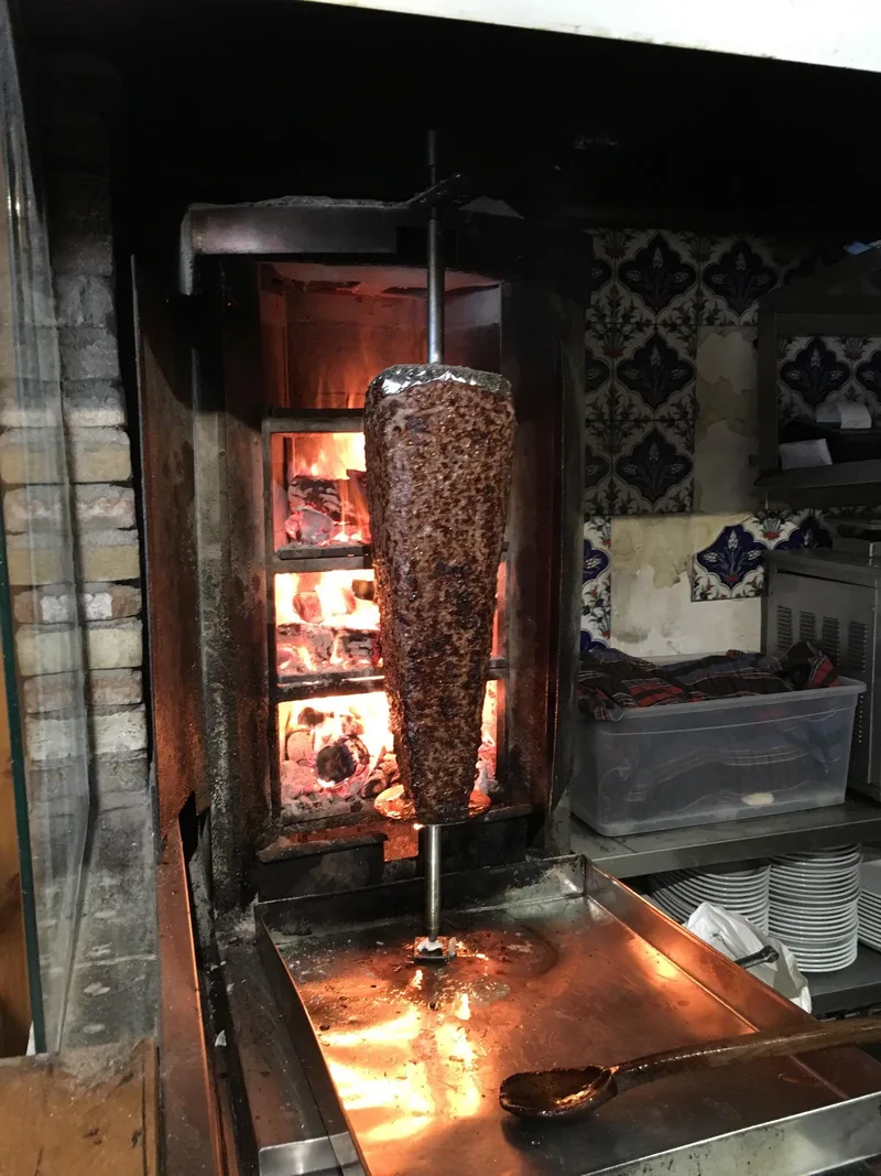 Ada ET Döner-Pozcu 4